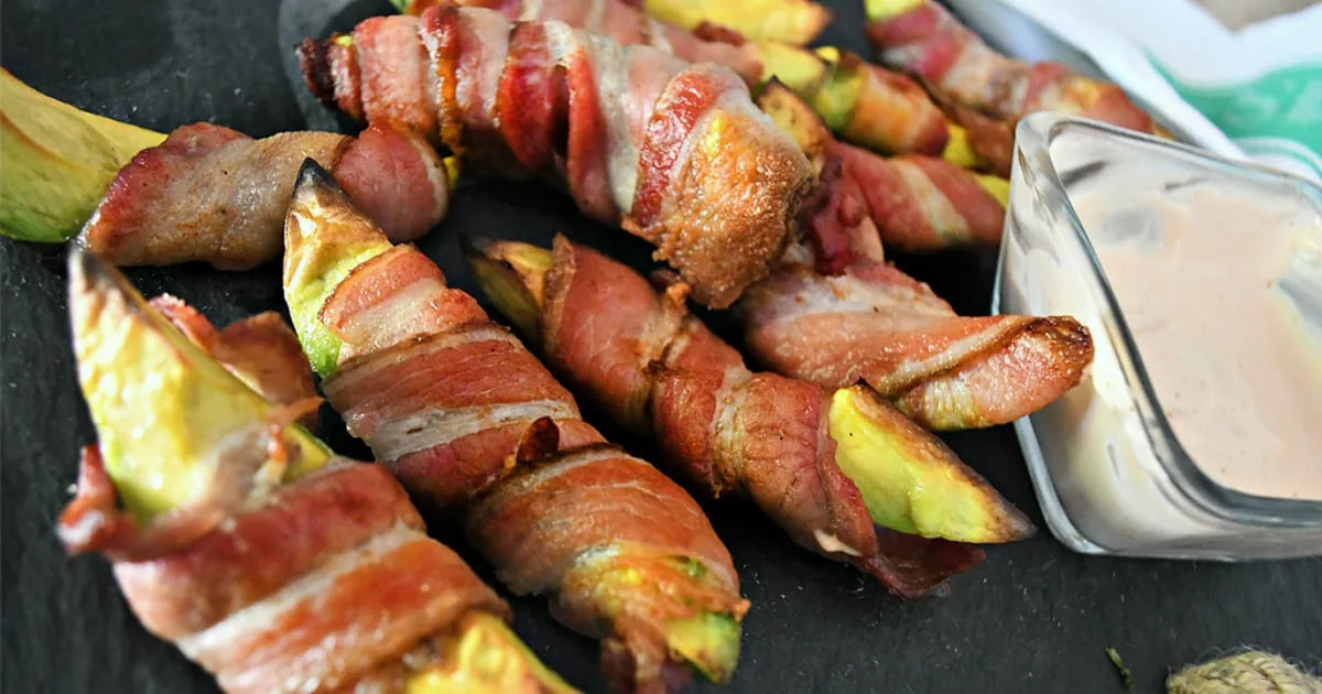 Aguacate Relleno con Bacon