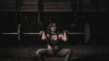 8 Mitos del Gimnasio que Siguen Vivos (porque suenan lógicos)